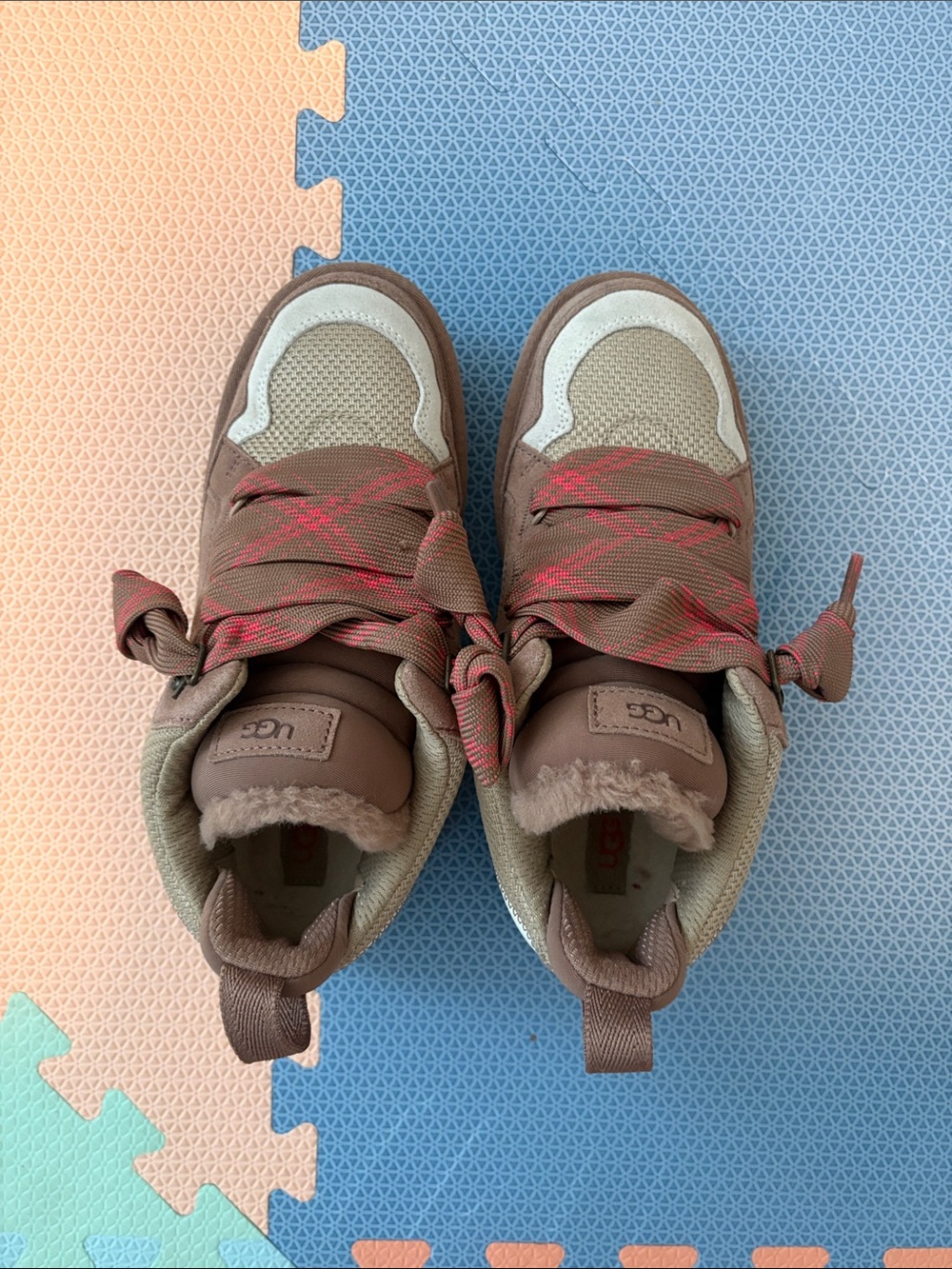 UGG Women’s Lomel fur lined sneakers with Pink Laces